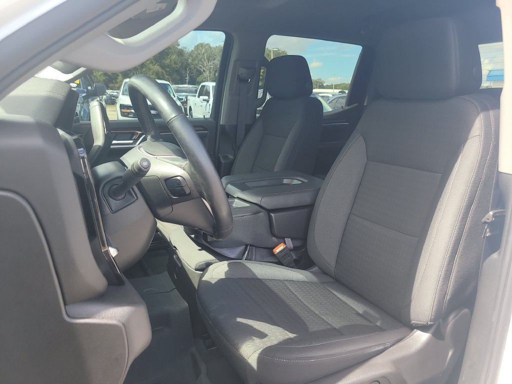 Used 2025 GMC Sierra 1500 Elevation w/ LPO, Elevation Black Package AWD/4WD image 16