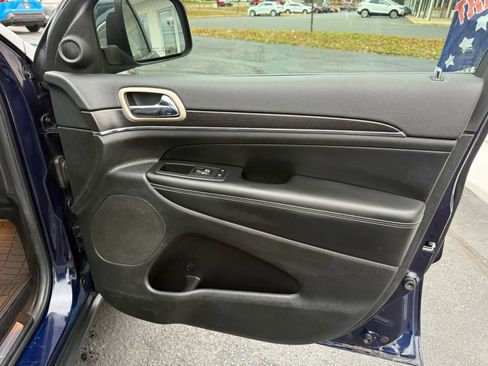 Used 2015 Jeep Grand Cherokee Limited AWD/4WD image 44