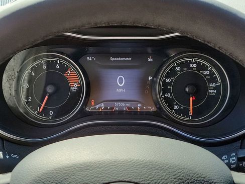 Used 2022 Jeep Cherokee Latitude Lux image 12