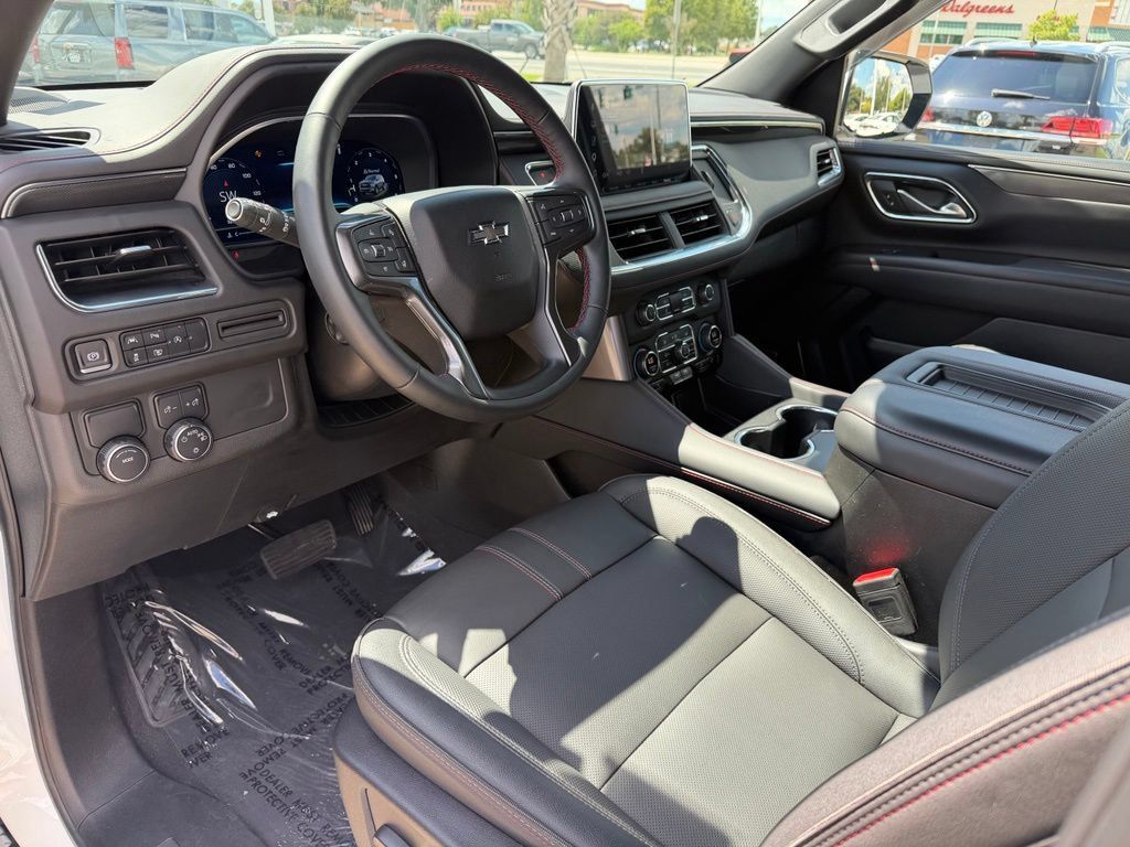 Used 2023 Chevrolet Tahoe RST w/ Luxury Package RWD image 12