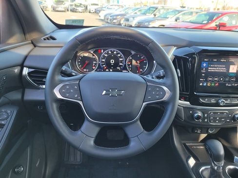 Used 2023 Chevrolet Traverse Premier w/ Redline Edition image 17