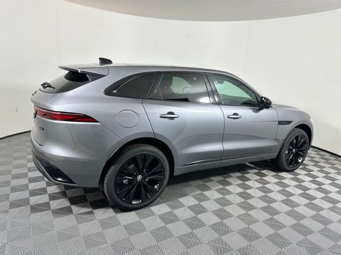Used 2026 Jaguar F-PACE R-Dynamic S AWD/4WD image 19