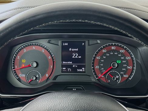 Used 2020 Volkswagen Jetta R-Line image 12