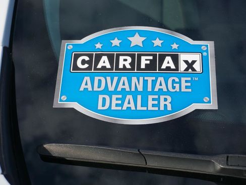 Used 2021 Chevrolet Traverse LT AWD/4WD image 24
