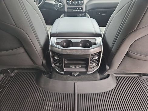 Used 2022 RAM 1500 Big Horn RWD image 31
