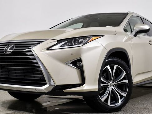 Used 2017 Lexus RX 350 FWD w/ Premium Package image 6