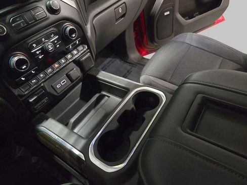 Used 2020 Chevrolet Silverado 1500 LT Trail Boss image 25