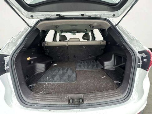 Used 2014 Hyundai Tucson SE image 10