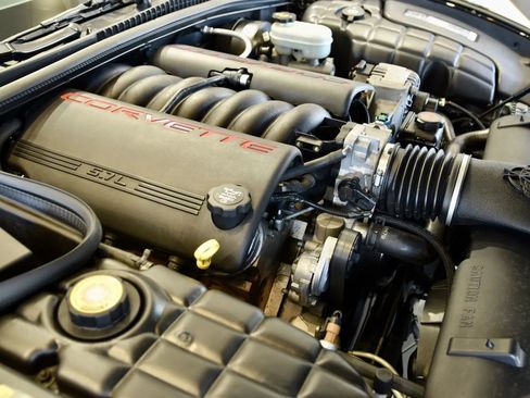 Used 2003 Chevrolet Corvette Convertible w/ Preferred Equipment Group1 RWD image 30