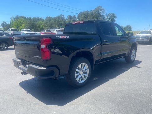 New 2026 Chevrolet Silverado 1500 Custom AWD/4WD image 7