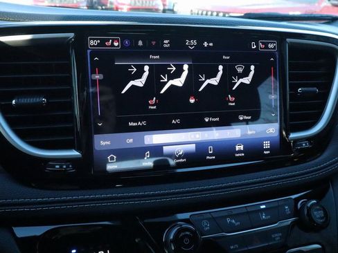New 2026 Chrysler Pacifica Select FWD image 7