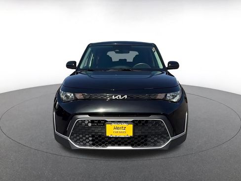 Used 2025 Kia Soul LX w/ LX Technology Package image 4