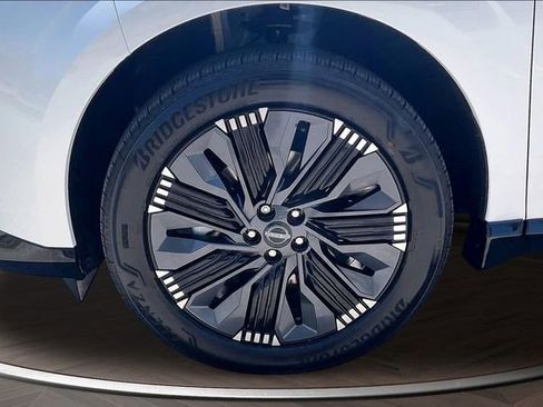 New 2026 Nissan Murano Platinum w/ Cargo Package AWD/4WD image 12