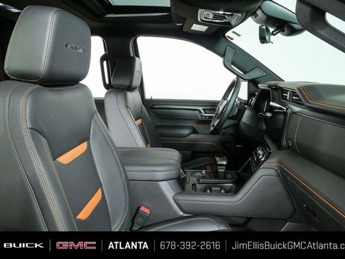 Certified 2026 GMC Sierra 1500 AT4 w/ Technology Package AWD/4WD image 24