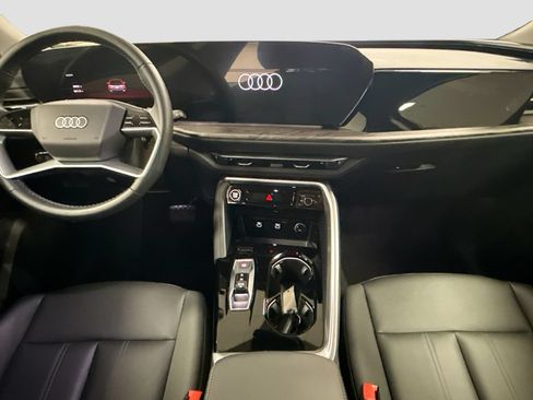 Used 2025 Audi Q5 Premium Plus w/ Premium Plus AWD/4WD image 13