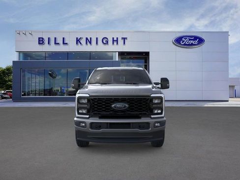 New 2026 Ford F250 Lariat w/ Black Appearance Package image 6