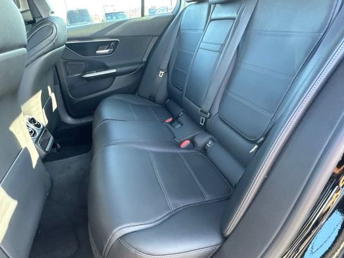 Used 2022 Mercedes-Benz C 300 Sedan image 32