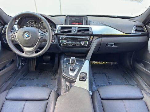 Used 2018 BMW 330i Sedan RWD image 11