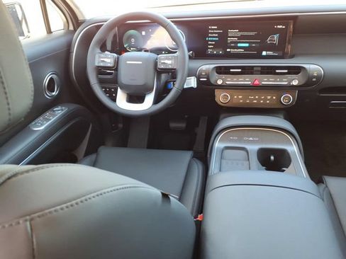 New 2026 Hyundai Palisade FWD Hybrid image 4