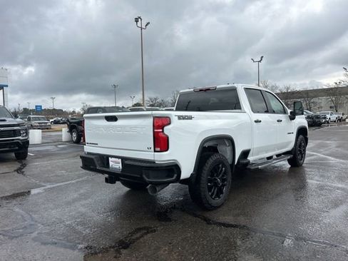 New 2026 Chevrolet Silverado 2500 LT w/ Trail Boss Package AWD/4WD image 3