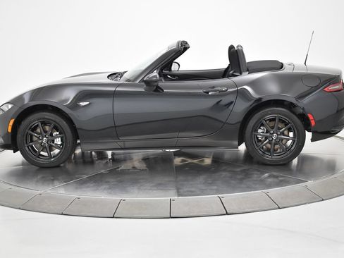 New 2026 MAZDA MX-5 Miata Sport w/ Interior Package RWD image 17