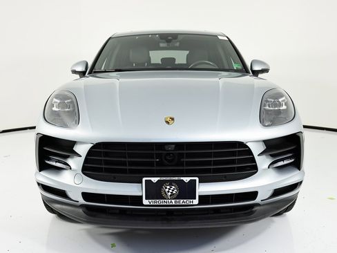 Used 2021 Porsche Macan image 10