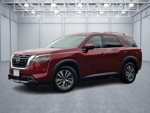 Used 2023 Nissan Pathfinder SL AWD/4WD image 1