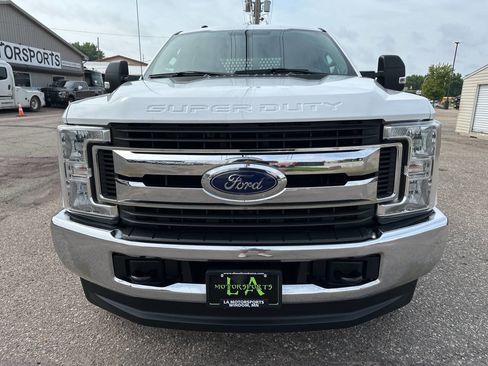 Used 2018 Ford F350 XLT image 8