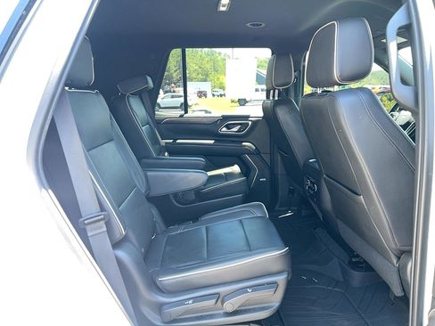 Used 2021 Chevrolet Tahoe Premier RWD image 24