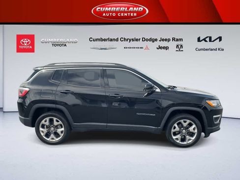 Used 2018 Jeep Compass Limited w/ Navigation Group image 9