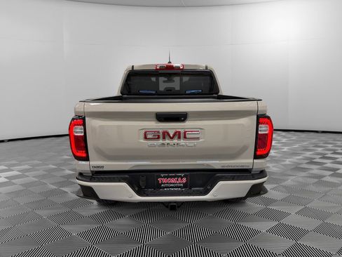 New 2026 GMC Canyon Denali image 6