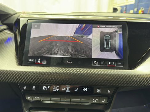 Used 2022 Audi RS e-tron GT w/ Year 1 Package image 25