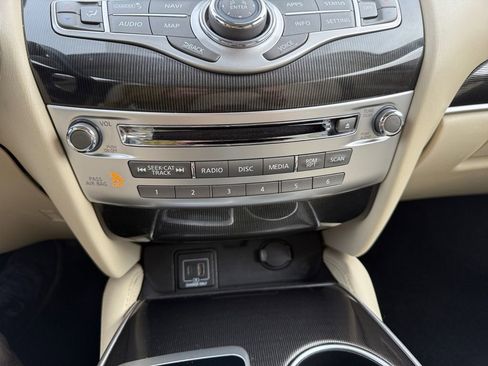 Used 2019 INFINITI QX60 Luxe w/ Essential Package image 17