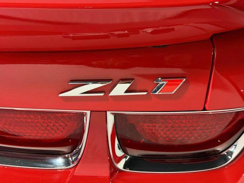 Used 2013 Chevrolet Camaro ZL1 RWD image 11