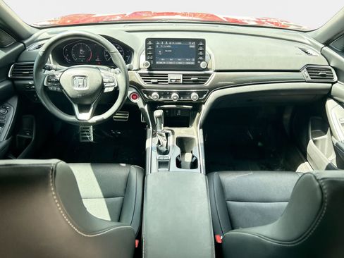 Used 2019 Honda Accord Sport image 15