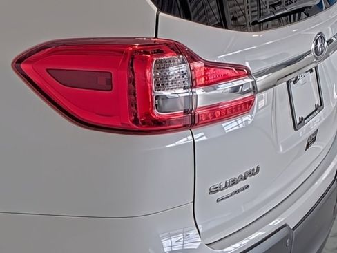 Used 2019 Subaru Ascent Limited AWD/4WD image 10