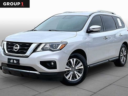 Used 2020 Nissan Pathfinder SV FWD image 1