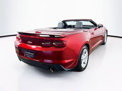 Used 2021 Chevrolet Camaro LT image 20