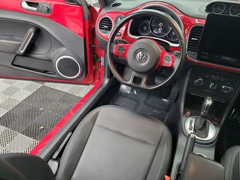 Used 2014 Volkswagen Beetle TDI image 13