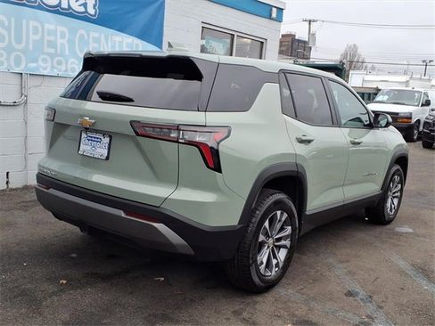 Used 2026 Chevrolet Equinox LT w/ Convenience Package II image 6