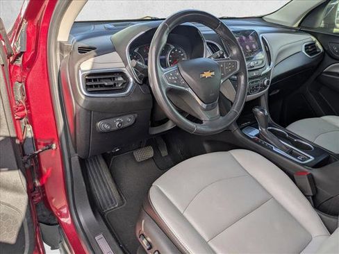 Used 2019 Chevrolet Equinox Premier image 10
