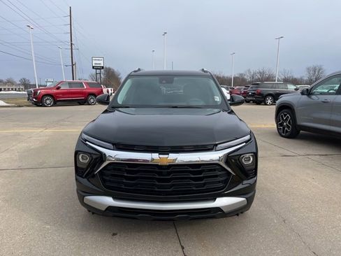 New 2026 Chevrolet TrailBlazer LT image 2