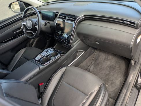 Certified 2024 Hyundai Tucson Limited image 10