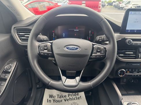 Used 2023 Ford Escape Active AWD/4WD image 25