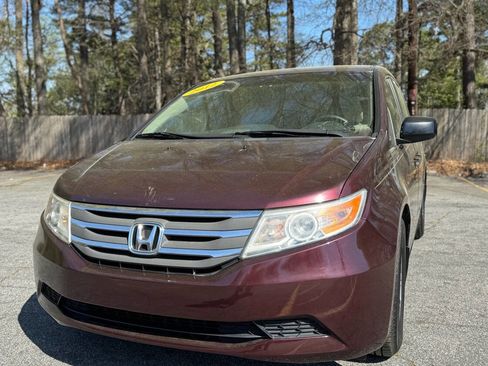 Used 2012 Honda Odyssey EX image 3