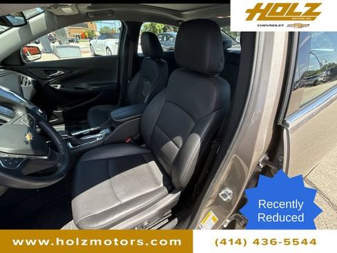Certified 2022 Chevrolet Malibu LT w/ Leather Package FWD image 19