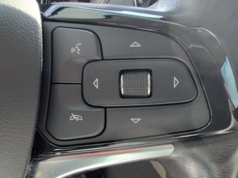 Used 2022 Buick Enclave Essence w/ Experience Buick Package image 32