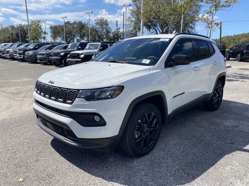 New 2025 Jeep Compass Latitude w/ Altitude Special Edition image 9