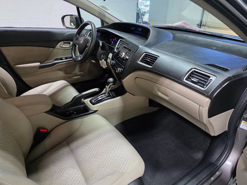 Used 2015 Honda Civic LX image 25