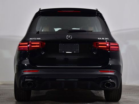 Certified 2025 Mercedes-Benz GLB 35 AMG 4MATIC image 4